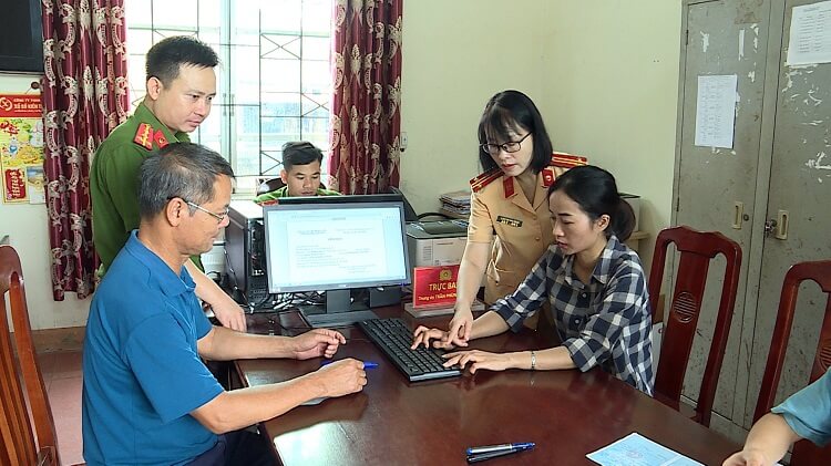 Quy trình làm biển số xe máy