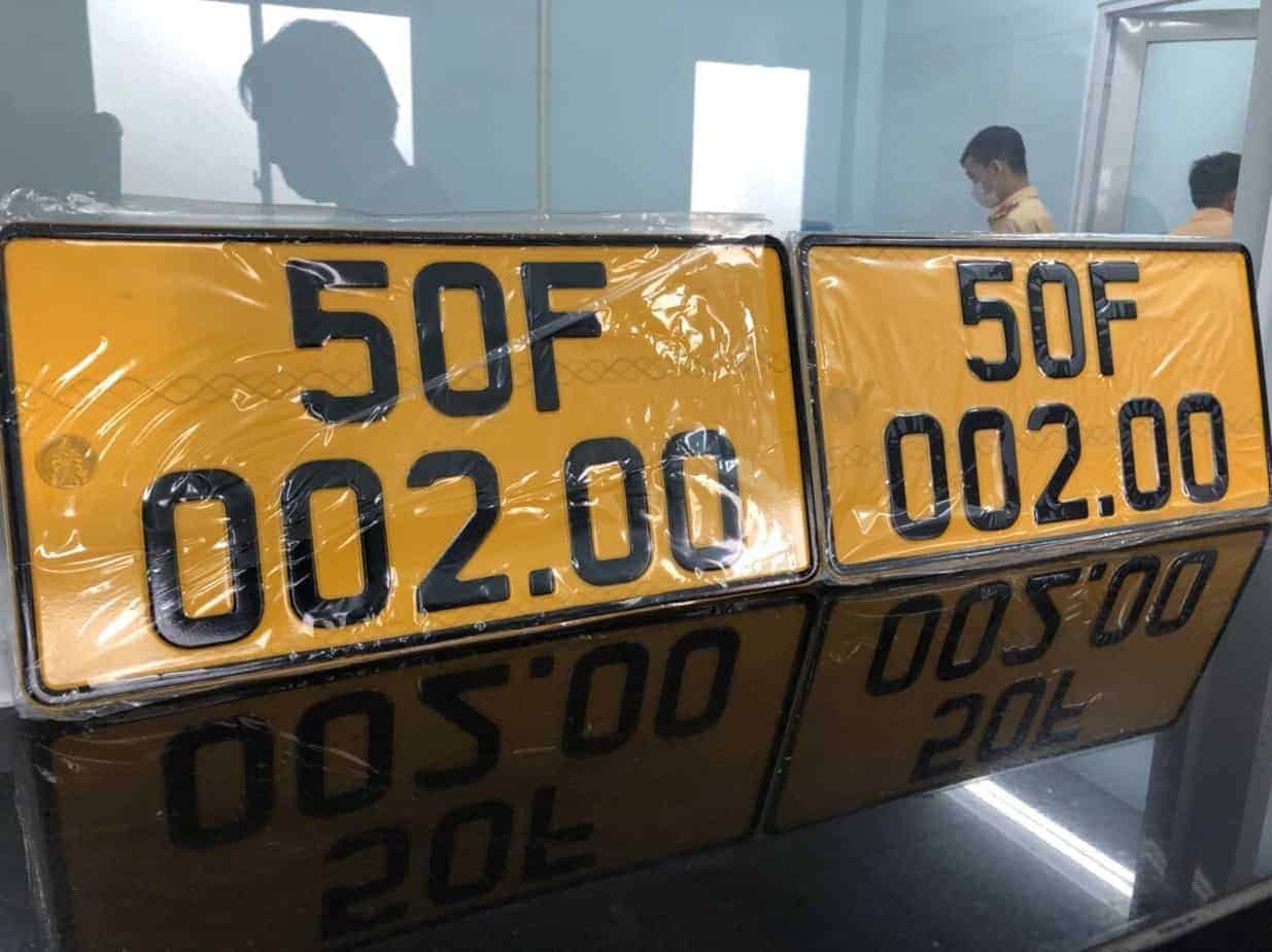 thủ tục đổi biển số vàng
